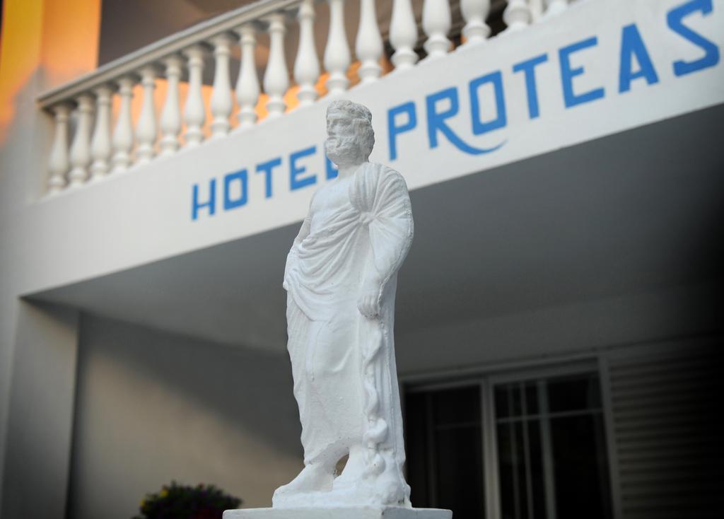 Hotel Proteas Órmos Prínou Exteriör bild